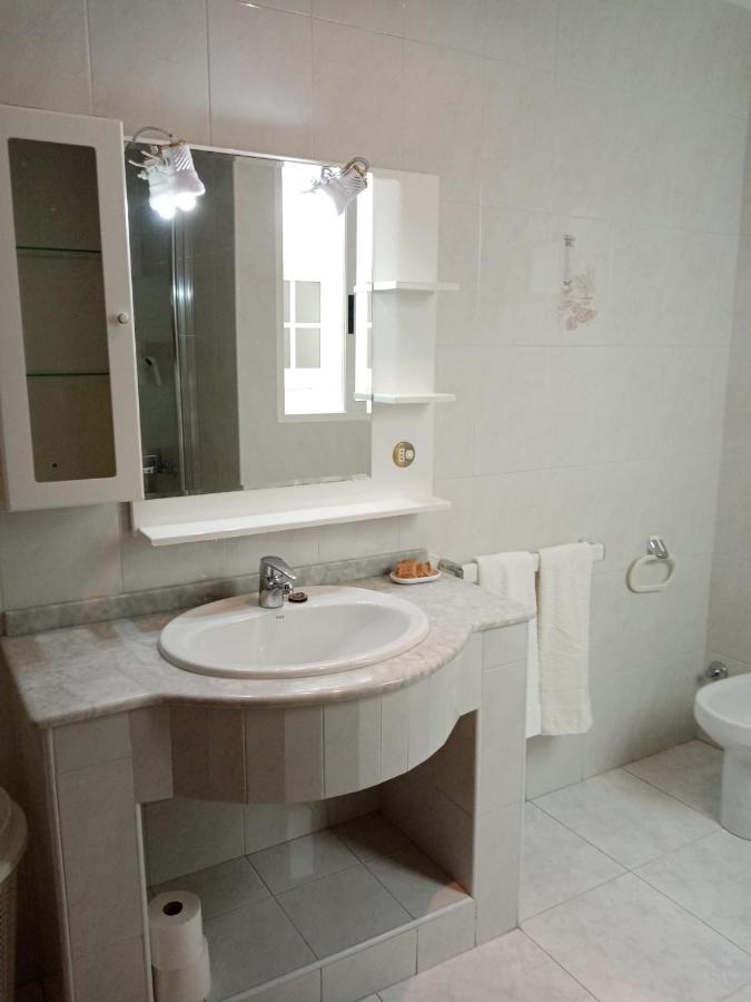 Apartamento A Canteira O Grove Luaran gambar