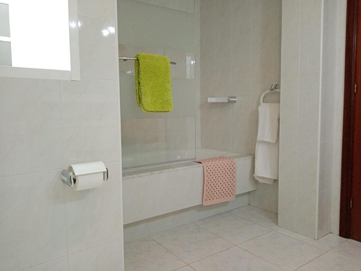 Apartamento A Canteira O Grove Luaran gambar